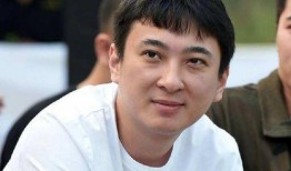 王思聪回归娱乐圈吃瓜